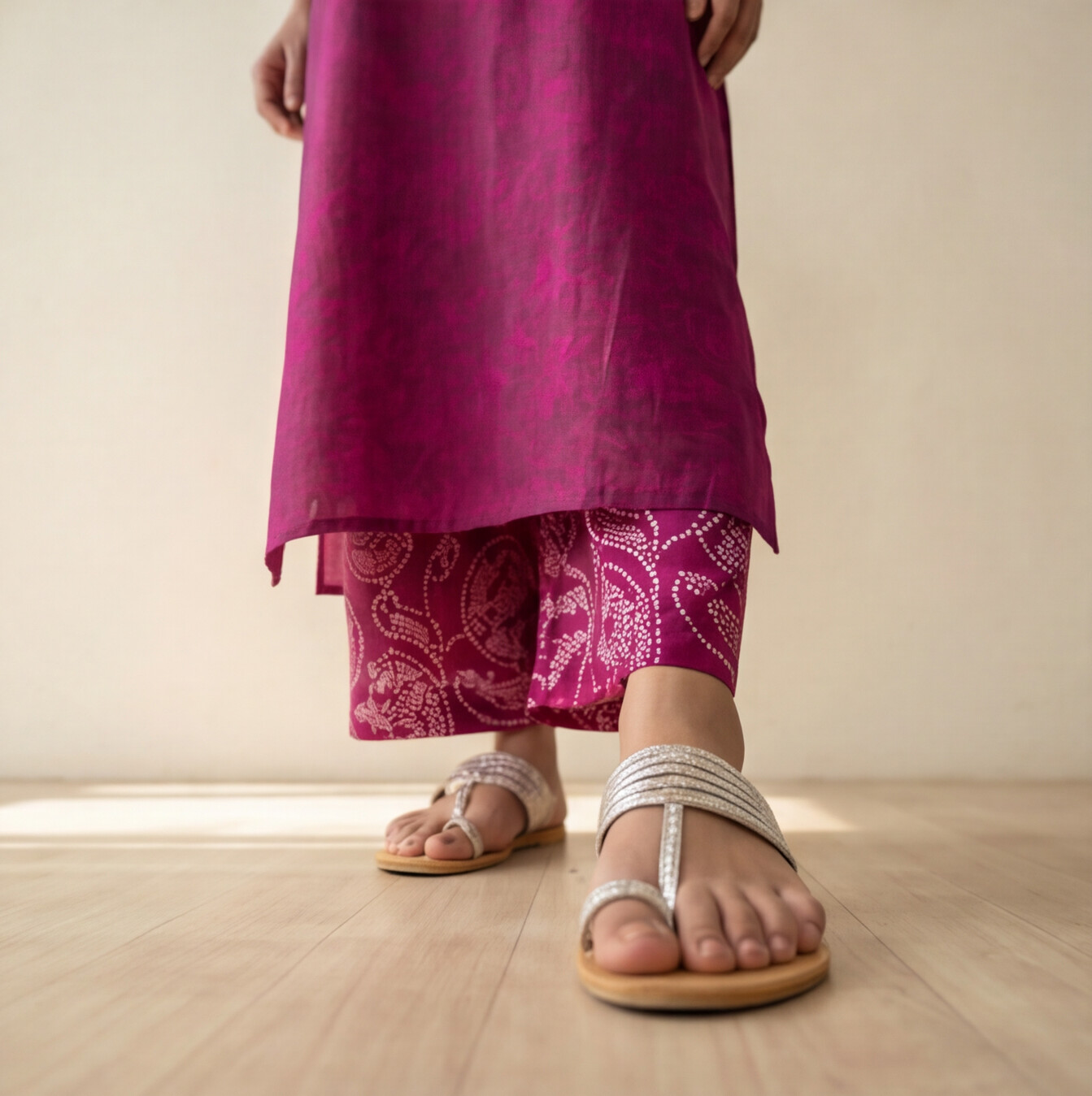 Women's Premium Magenta Cotton Tie-Dye Embroidered Kurta